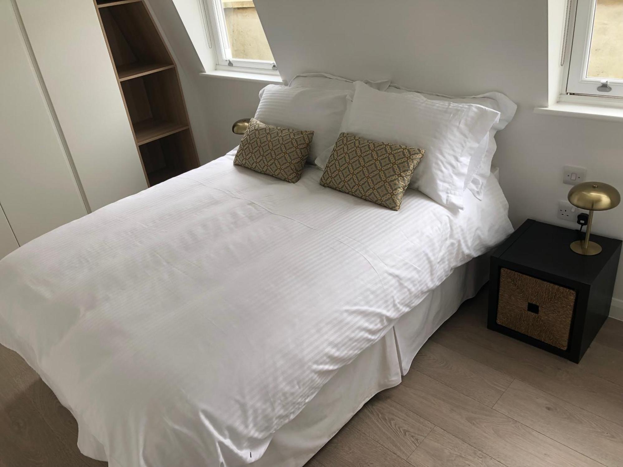 New! Fantastic 1 Bedroom Flat Sw6 Near *